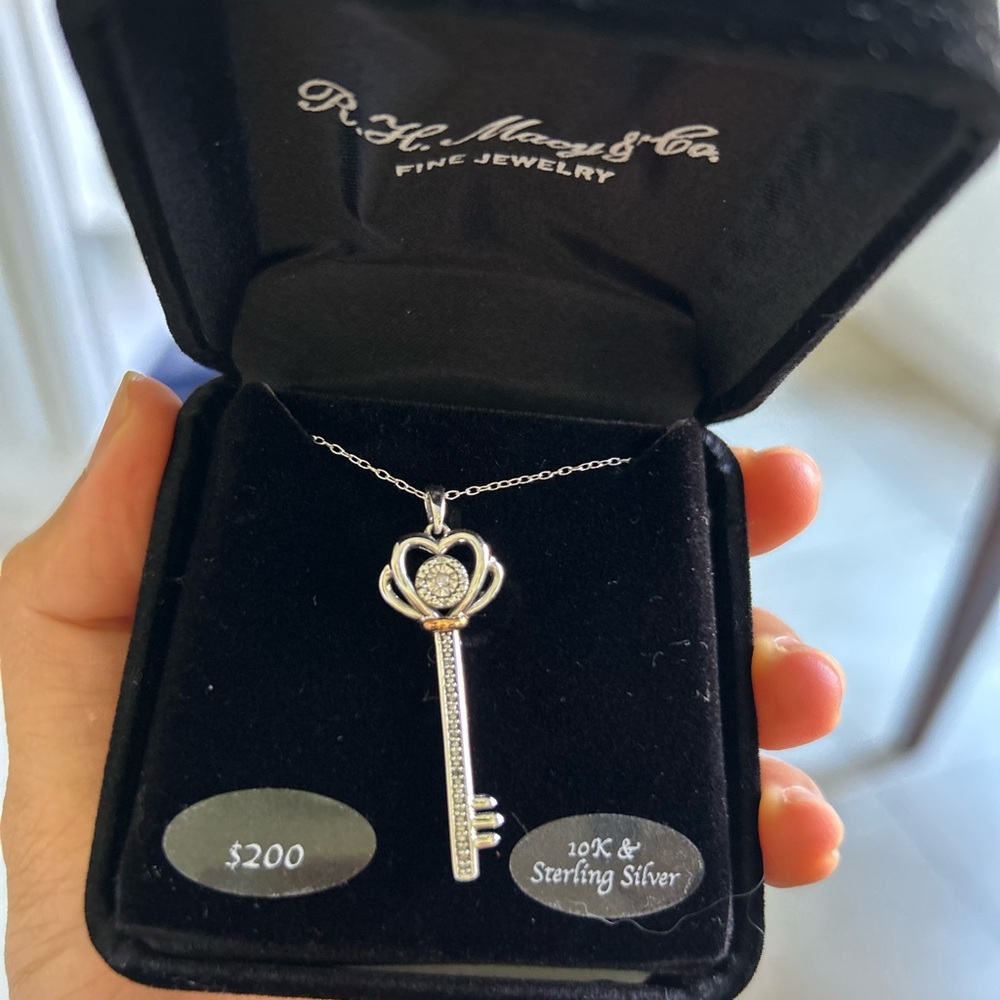 Macy's diamond Key Pendant Necklace Elegant Design